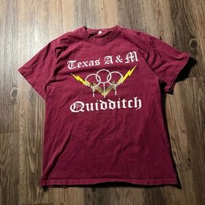 Texas A&M Quidditch Shirt Mens Medium Maroon Harry Potter Snitch Graphic Tee